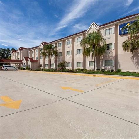 THE 10 BEST Lady Lake Hotel Deals (Aug 2024) .